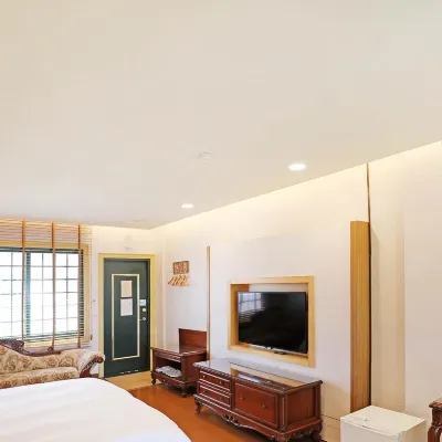 Baili Manor Cingjing 青青草原周辺のホテル