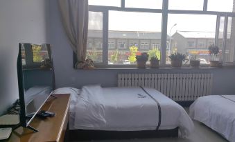 Duolun Huixin Hotel
