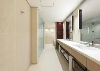 Shilla Stay Jeonju Hanok Village Hotel dekat Deokjin Park