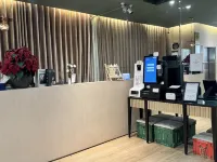 CRYSTAL CITY HOTEL Hotels in Taoyuan