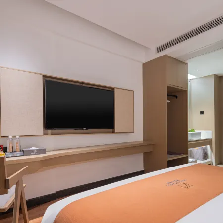 SERENITY HOTEL(Passenger Station Store)