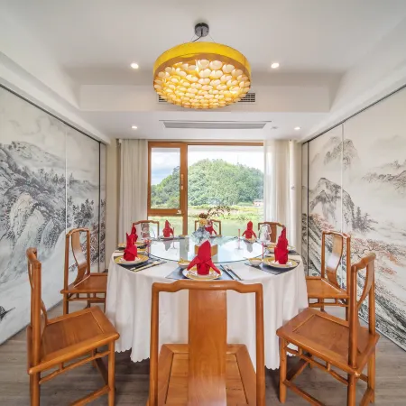 Kaihua Jinxi Spring Hotel