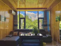 Hefeng Yajing Homestay