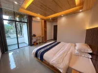 Zengchong Mountain-view Homestay - بيت ضيافة