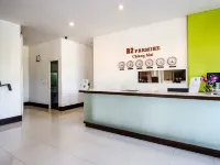 B2 Premier Hotel & Resort Hotels near Rumpaeng Temple