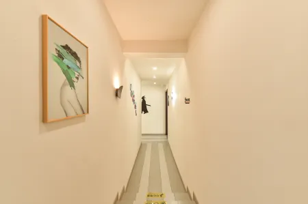 Weiyi Homestay (Bijie High Speed Rail Station Store)