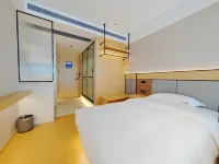 美度智能飯店（重慶江北國際機場寶聖湖地鐵站店）