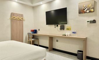 Mengcheng Blue Moon Intelligent Hotel