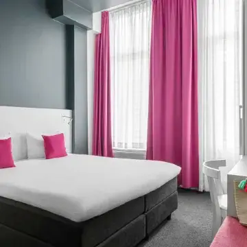 Ibis Styles Amsterdam Amstel Отели рядом с достопримечательностью «Хайнекен Експириенц»