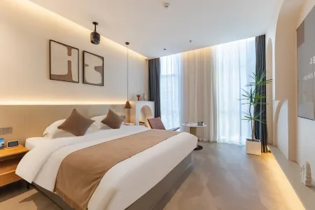 Lisi Future Hotel (Qingdao University of Petroleum Branch) Отели рядом с достопримечательностью «Shandong University of Science and Technology (Qingdao Campus)»