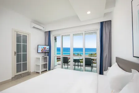 Junbo Seaview Hotel (Dadonghai Branch)