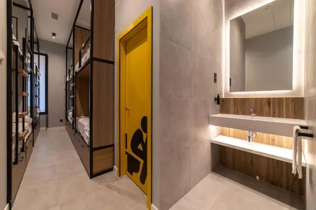 Petit Hostel La Latina