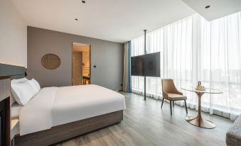 PALACE Hotel(Qingdao Golden Beach Resort Dongfeng Building)