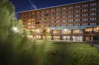 Disney Sequoia Lodge Hôtels à proximité de : Paroisse des Portes de la Brie