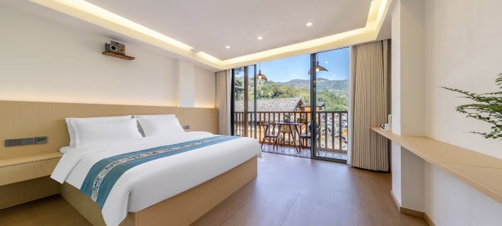 Guiyin Shanju Homestay (Zhaoxing Dong Village Scenic Area) โรงแรมในลี่ผิง