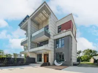 Sea Wave Holiday Villa (Zhuhai Haiquan Bay Store) Hotels near Ocean Spring Resort