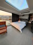Shuangyuehu Wild Luxury Campsite - balcony