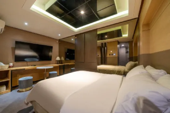 星星酒店 中浪區酒店