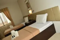 Columbus Plaza Hotel Hotels near Nurul Huda Mosque