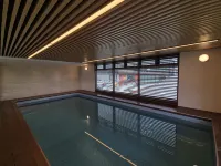 The Maxim Hotel Auckland - Pools