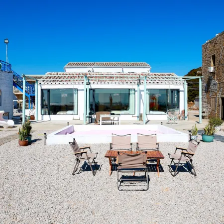Pingtan Blue lslet No。1 Seaview Homestay(Tannan Bay Branch)