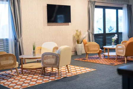 Big Mansion at Kuantan by Iconique Espace Отели рядом с достопримечательностью «Мечеть Султана Ахмад Шаха»