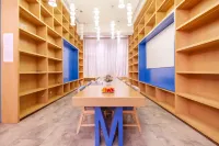 Meijing Zhilv Hotel (Jincheng Fengtai Street Material Trade Plaza)