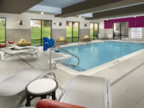Home2 Suites by Hilton Louisville East/Hurstbourne Hotels in Lyndon