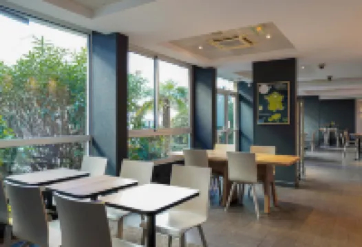 B&B Hotel Marseille Prado Parc des Expositions