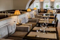 Rossi Boutique Hotel & SPA (Росси)