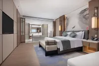 Huai'an XiaoHu International Hotel