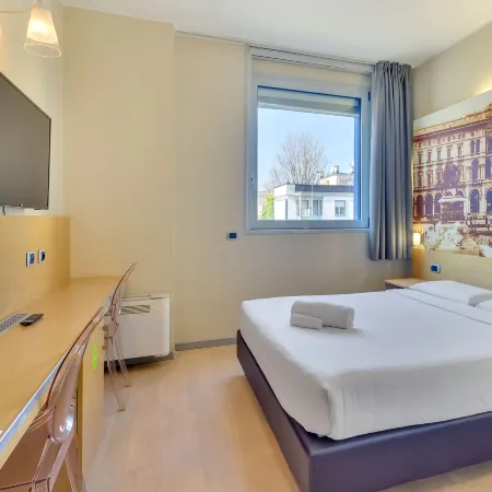 B&B Hotel Milano La Spezia Hôtels à : Milan