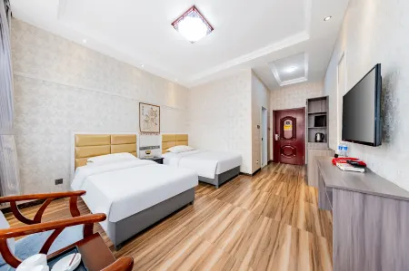 Chayouhouqi Beiguochun Business Hotel Отели рядом с достопримечательностью «Wulanhada Volcanic Grassland»