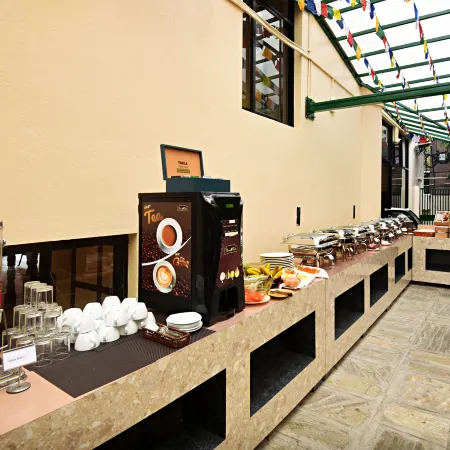 Tibet Boutique Hotel