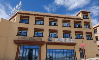 Yunqi Hotel