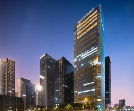 Chongqing Lisi Peninsula Hotel (Jiangbeizui Financial City Branch) Hotels near Fuyin Church (West Gate)
