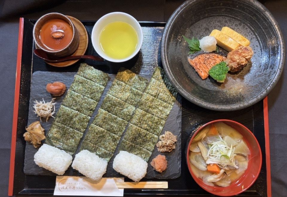 5. 헨 나 호텔 프..