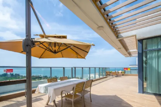 No.1 Courtyard Blue Jacaranda Resort Villa