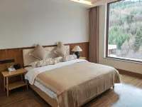 Yunshan Four Seasons Homestay (Huanglong Jiuzhai High-Speed Railway Station) - Afhentnings-/afleveringstjenester