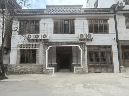 Shangjin Ancient Town Shimiaoz Homestay Отели в г. Юнси