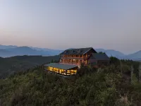 MounTours Resort Hotels in Lianshan