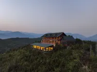 MounTours Resort Hotels in Lianshan