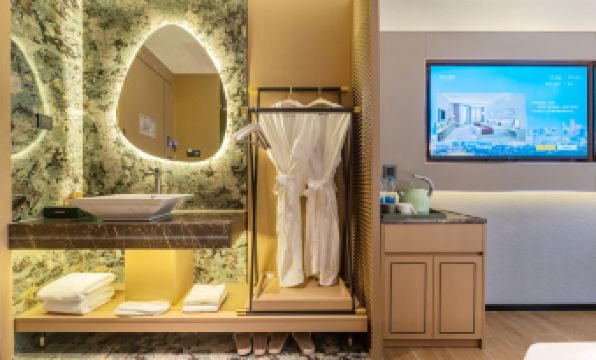 Huazhiman Hotel (Shenzhen Shatoujiao Zhongying Street)