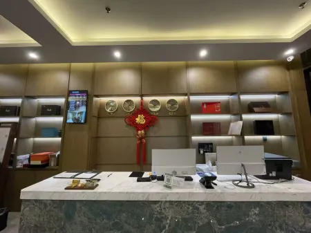 Haiyun Jia Hotel (Danzhou Baimajing Town Majing Night Market) Отели рядом с достопримечательностью «Yangpu Port»