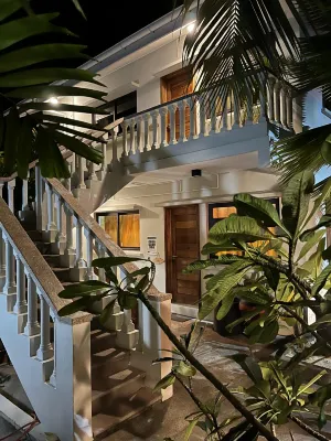 Island Cove Hotels near Anse Royale Beach