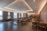 Quanji Gaoduan Serviced Apartment (Binhai High-Speed Railway Station)