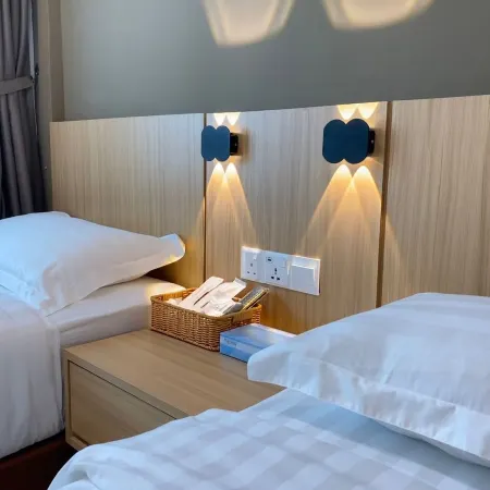 Kaia Suite Hotel