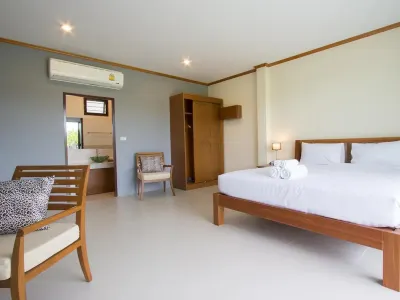 Moonlight Cottage Hotels in Phuket