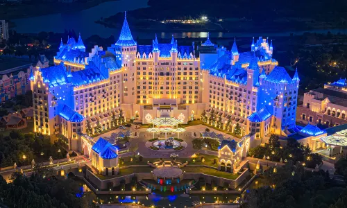 Zhengzhou Yinji Ice and Snow Hotel