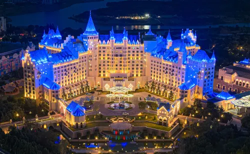 Zhengzhou Yinji Ice and Snow Hotel